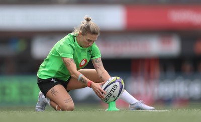 170926 Wales Women Rugby Captain’s Run - Keira Bevan during Wales Captain’s Run at Cardiff Arms Park ahead of their WXV match against South Africa