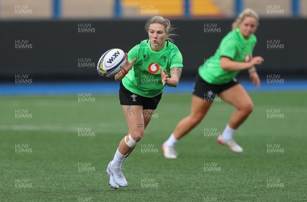 170926 Wales Women Rugby Captain’s Run - Keira Bevan during Wales Captain’s Run at Cardiff Arms Park ahead of their WXV match against South Africa