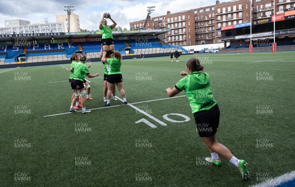 170926 Wales Women Rugby Captain’s Run - during Wales Captain’s Run at Cardiff Arms Park ahead of their WXV match against South Africa