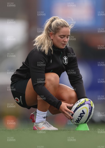 170926 Wales Women Rugby Captain’s Run - Freya Bell during Wales Captain’s Run at Cardiff Arms Park ahead of their WXV match against South Africa