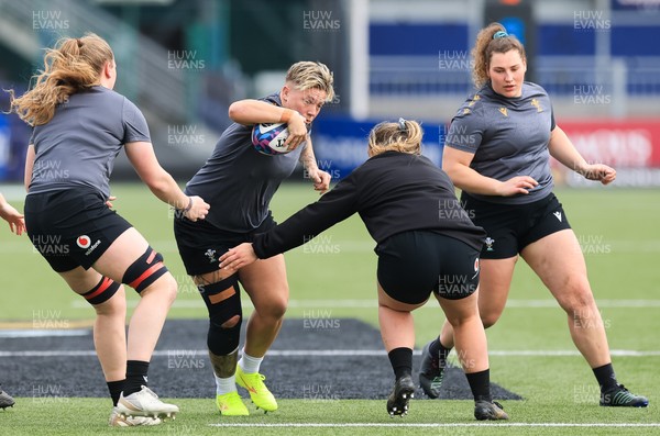 210325  Wales Women Rugby Captain’s Run - Donna Rose during Captain’s Run at The Hive Stadium Edinburgh ahead of the opening match of the Women’s 6 Nations against Scotland