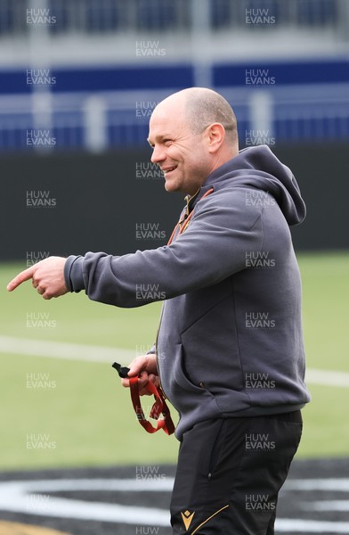 210325  Wales Women Rugby Captain’s Run - Sean Lynn, Wales Women head coach during Captain’s Run at The Hive Stadium Edinburgh ahead of the opening match of the Women’s 6 Nations against Scotland