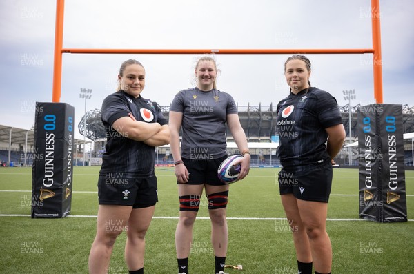 210325  Wales Women Rugby Captain’s Run - Wales’ Jenni Scoble, Alaw Pyrs and Maisie Davies who will make their first starts, during Captain’s Run at The Hive Stadium Edinburgh ahead of the opening match of the Women’s 6 Nations against Scotland