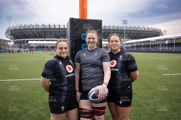 210325  Wales Women Rugby Captain’s Run - Wales’ Jenni Scoble, Alaw Pyrs and Maisie Davies who will make their first starts, during Captain’s Run at The Hive Stadium Edinburgh ahead of the opening match of the Women’s 6 Nations against Scotland