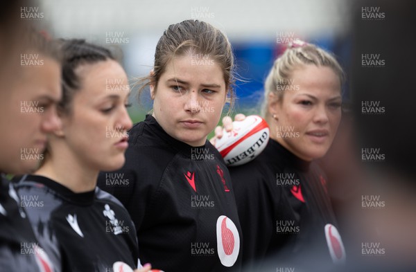 220423 - Wales Women Rugby Captains Run - Bethan Lewis during Captain’s Run at the Stade des Alpes in Grenoble ahead of the TicTok Women’s 6 Nations match against France