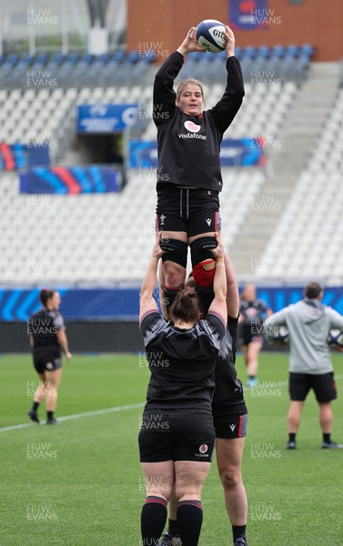 220423 - Wales Women Rugby Captains Run - Bethan Lewis during Captain’s Run at the Stade des Alpes in Grenoble ahead of the TicTok Women’s 6 Nations match against France