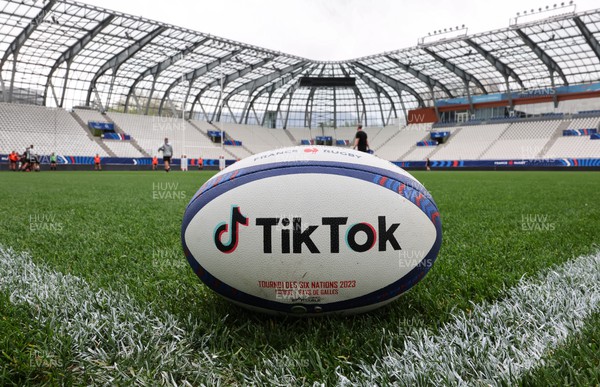 220423 - Wales Women Rugby Captains Run - A match ball at the Stade des Alpes in Grenoble ahead of the TicTok Women’s 6 Nations match against France