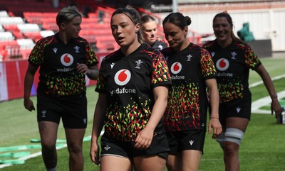 240426 - Wales Women’s Rugby Captain’s Run - Alisha Joyce, with Jasmine Joyce behind her, during Captain’s Run at Ashton Gate, ahead of the Women’s 6 Nations match against England