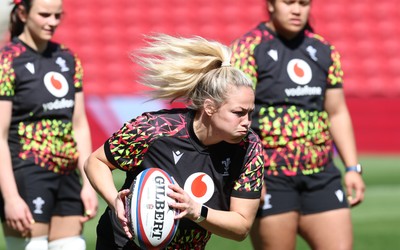 240426 - Wales Women’s Rugby Captain’s Run - Kelsey Jones during Captain’s Run at Ashton Gate, ahead of the Women’s 6 Nations match against England