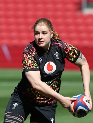 240426 - Wales Women’s Rugby Captain’s Run - Bethan Lewis during Captain’s Run at Ashton Gate, ahead of the Women’s 6 Nations match against England