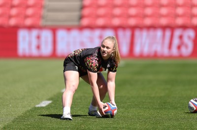 240426 - Wales Women’s Rugby Captain’s Run - Seren Lockwood during Captain’s Run at Ashton Gate, ahead of the Women’s 6 Nations match against England