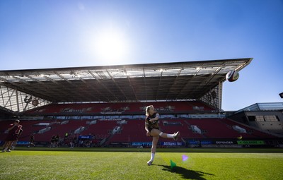 240426 - Wales Women’s Rugby Captain’s Run - Keira Bevan during Captain’s Run at Ashton Gate, ahead of the Women’s 6 Nations match against England