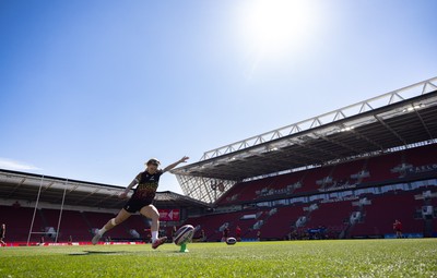 240426 - Wales Women’s Rugby Captain’s Run - Keira Bevan during Captain’s Run at Ashton Gate, ahead of the Women’s 6 Nations match against England