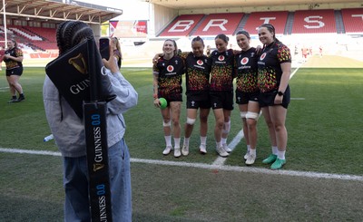 240426 - Wales Women’s Rugby Captain’s Run - Keira Bevan, Jenna De Vera, Jasmine Joyce, Alisha Joyce and Maisie Davies during Captain’s Run at Ashton Gate, ahead of the Women’s 6 Nations match against England