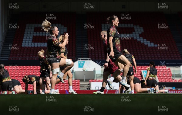 240426 - Wales Women’s Rugby Captain’s Run - Jasmine Joyce and Alisha Joyce during Captain’s Run at Ashton Gate, ahead of the Women’s 6 Nations match against England