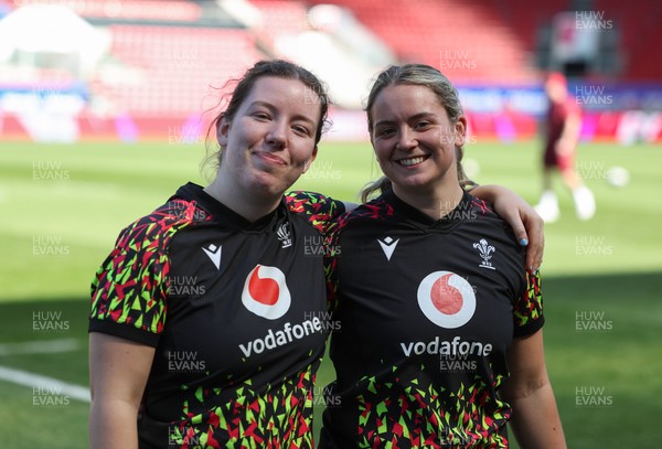 240426 - Wales Women’s Rugby Captain’s Run - Elan Jones and Freya Bell during Captain’s Run at Ashton Gate, ahead of the Women’s 6 Nations match against England