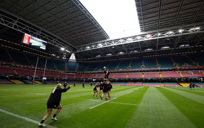 260424 - Wales Women Rugby Captain’s Run - The Wales team during Captain’s Run at the Principality Stadium ahead of Wales’ Guinness Women’s 6 Nations match against Italy