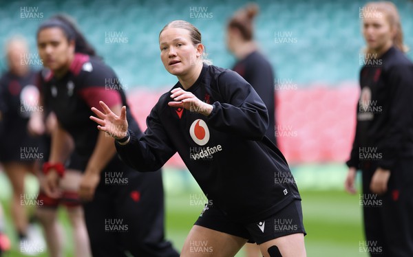 260424 - Wales Women Rugby Captain’s Run - Carys Cox during Captain’s Run at the Principality Stadium ahead of Wales’ Guinness Women’s 6 Nations match against Italy 