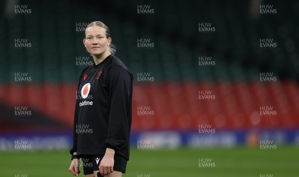 260424 - Wales Women Rugby Captain’s Run - Carys Cox during Captain’s Run at the Principality Stadium ahead of Wales’ Guinness Women’s 6 Nations match against Italy 
