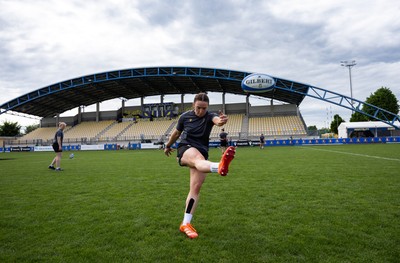260425 - Wales Women Captains Run -Sian Jones during Captains Run ahead of Wales’ final Guinness Women’s Six Nations match against Italy