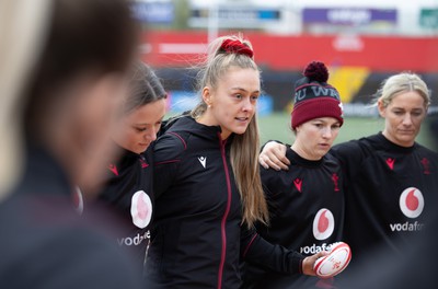 120424 - Wales Women Rugby Walkthrough - Wales captain Hannah Jones during Captain’s Walkthrough and kickers session at Virgin Media Park, Cork, ahead of Wales’ Women’s 6 Nations match against Ireland