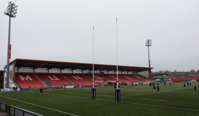 120424 - Wales Women Rugby Walkthrough - A general view of the Virgin Media Park during Captain’s Walkthrough and kickers session ahead of Wales’ Women’s 6 Nations match against Ireland