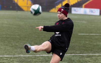 120424 - Wales Women Rugby Walkthrough - Keira Bevan during the kickers session at Virgin Media Park, Cork, ahead of Wales’ Women’s 6 Nations match against Ireland