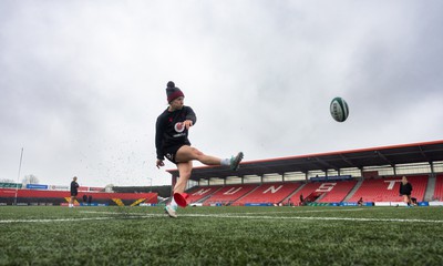 120424 - Wales Women Rugby Walkthrough - Keira Bevan during the kickers session at Virgin Media Park, Cork, ahead of Wales’ Women’s 6 Nations match against Ireland