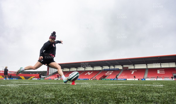 120424 - Wales Women Rugby Walkthrough - Keira Bevan during the kickers session at Virgin Media Park, Cork, ahead of Wales’ Women’s 6 Nations match against Ireland