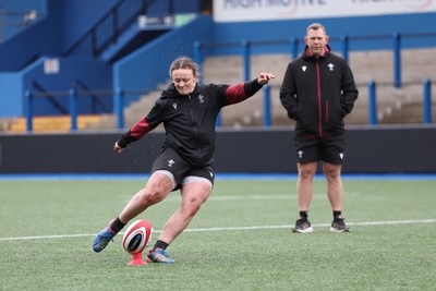 220324 - Wales Women Captain’s Walkthrough - Lleucu George is watched by Ioan Cunningham, Wales Women head coach, during Captain’s Walkthrough ahead of their opening Women’s 6 Nations match against Scotland
