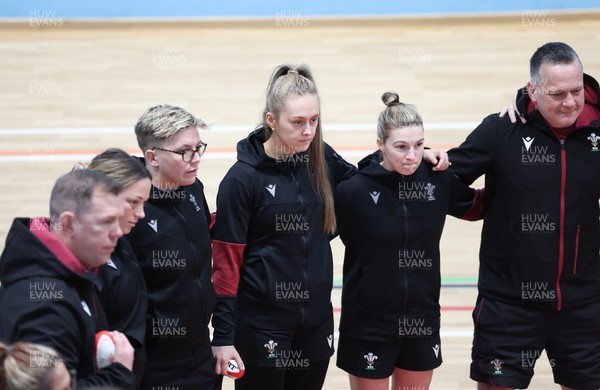 290324 - Wales Women Rugby Walkthrough  - Hannah Jones speaks to the players during Captain’s Walkthrough ahead of the Guinness Women’s 6 Nations match against England The session took place indoors due to torrential rain