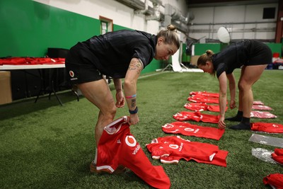 170325 - Wales Women Rugby  Squad Portraits Behind the scenes - Kiera Bevan