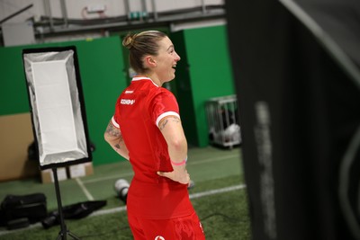 170325 - Wales Women Rugby  Squad Portraits Behind the scenes - Kiera Bevan