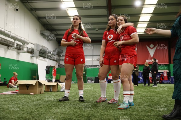 170325 - Wales Women Rugby  Squad Portraits Behind the scenes - Bryonie King, Gweannan Hopkins and Sian Jones