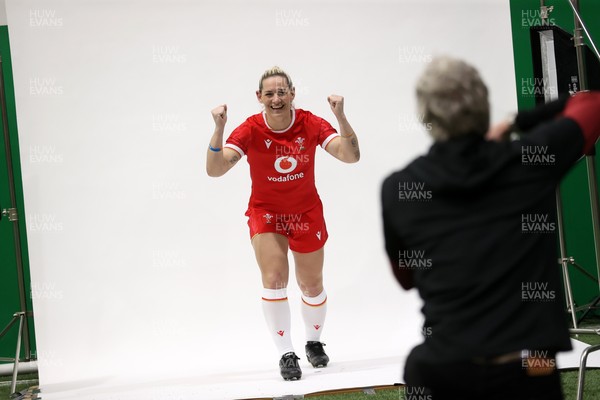 170325 - Wales Women Rugby  Squad Portraits Behind the scenes - Kerin Lake