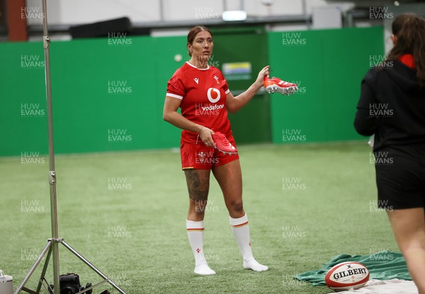 170325 - Wales Women Rugby  Squad Portraits Behind the scenes - Georgia Evans