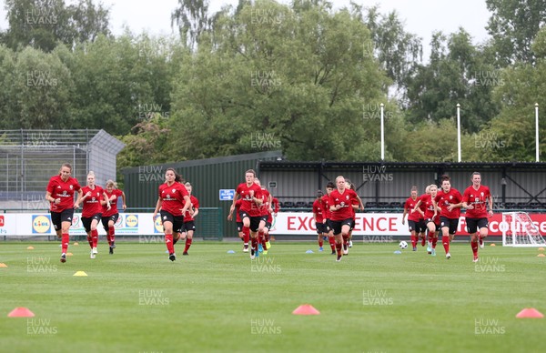 040618 - Wales Women Football Training - 