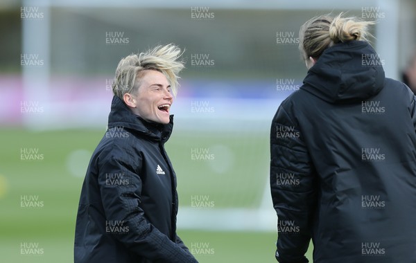060421 Wales Women Football Training Session - Jess Fishlock shares a joke with new Wales Women football manager Gemma Grainger during training session ahead of their match against Canada