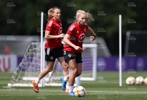 080621 - Wales Women Football Training - Charlie Estcourt during training