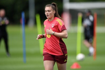080626 - Wales Women Football Training - Amy Richardson during training ahead of their upcoming World Cup qualifier match against Czech Republic