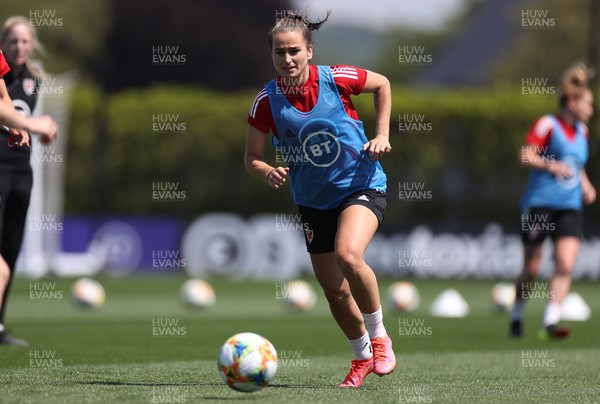 140621 - Wales Women Football Training - Megan Wynne during training