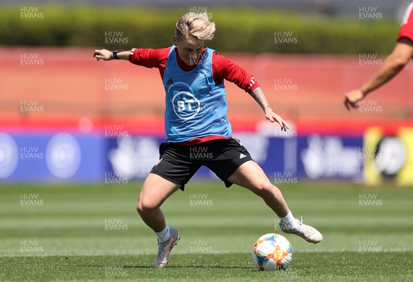 140621 - Wales Women Football Training - Jess Fishlock during training