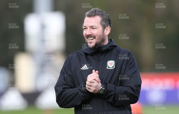 170221 - Wales Women Football Training Session - Interim assistant coach Matty Jones  during the Wales Women squad training session, the first since the departure of Jayne Ludlow as Wales national team manager