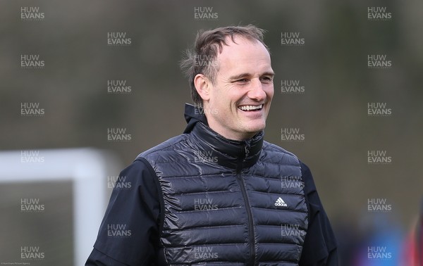 170221 - Wales Women Football Training Session - Interim coach David Adams looks on during a Wales Women training session