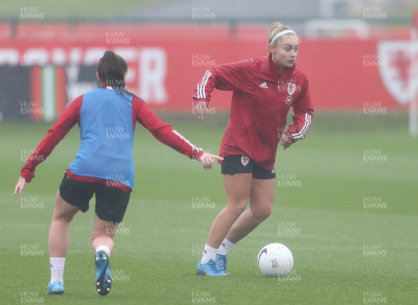 191021 - Wales Women Football Training - Charlie Estcourt during a Wales Women training session ahead of the World Cup Qualifying matches against Slovenia and Estonia