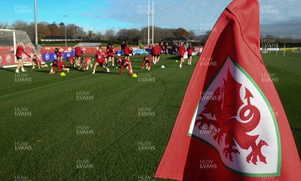 231121 - Wales Women Football Training - Wales Women squad warm up in the sunshine during a training session ahead of their World Cup qualifying match against Greece