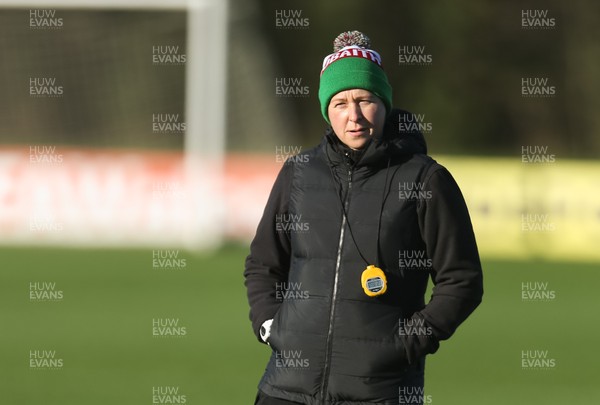 261120 - Wales Women Football Training session - Wales Women head coach Jayne Ludlow during a training session ahead of their Women's European Championship Qualifying match against Belarus on the 1st December