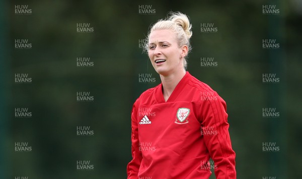 280818 - Wales Women Football Training - Rhiannon Roberts during training