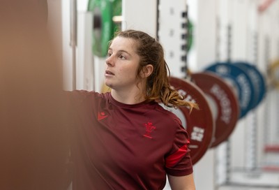 140426 - Wales Women Gym and Dojo Training session - Kate Williams during a gym session ahead of their match against France 