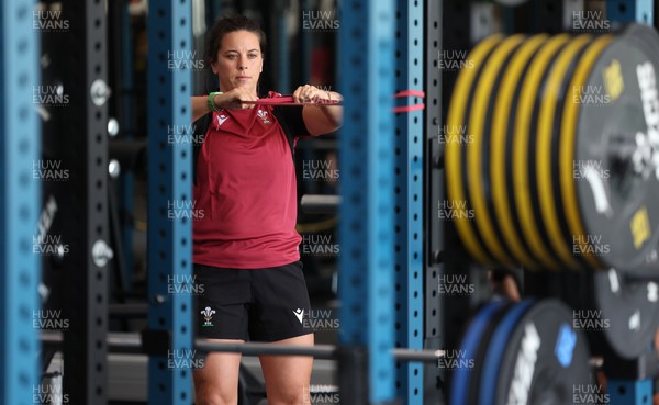 131023 - Wales Women Conditioning Session - Sioned Harries during a gym session on Wales’ first full day in Wellington, New Zealand ahead of the start of WXV1